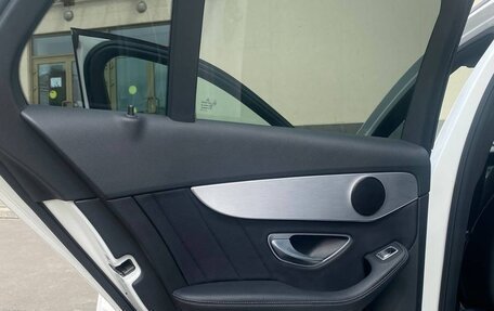 Mercedes-Benz C-Класс, 2017 год, 2 590 000 рублей, 27 фотография