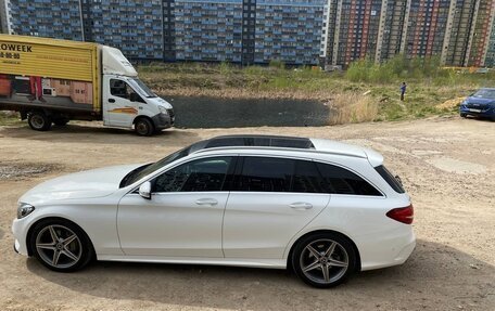 Mercedes-Benz C-Класс, 2017 год, 2 590 000 рублей, 31 фотография