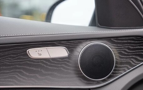 Mercedes-Benz C-Класс, 2018 год, 1 700 000 рублей, 29 фотография