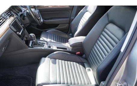 Volkswagen Passat B8 рестайлинг, 2016 год, 1 199 000 рублей, 14 фотография