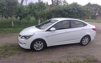 Hyundai Solaris II рестайлинг, 2016 год, 890 000 рублей, 1 фотография