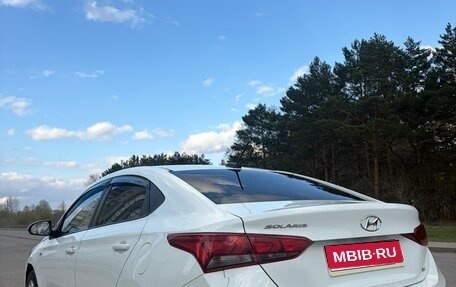 Hyundai Solaris II рестайлинг, 2018 год, 700 000 рублей, 1 фотография
