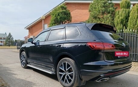 Volkswagen Touareg III, 2020 год, 5 700 000 рублей, 4 фотография