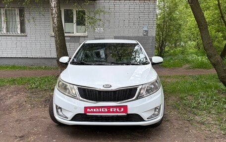 KIA Rio III рестайлинг, 2014 год, 500 000 рублей, 6 фотография