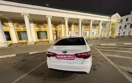 KIA Rio III рестайлинг, 2014 год, 500 000 рублей, 9 фотография