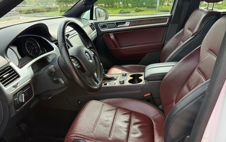 Volkswagen Touareg III, 2013 год, 2 350 000 рублей, 16 фотография
