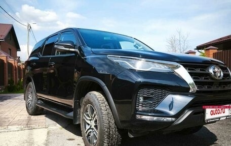Toyota Fortuner II, 2020 год, 4 090 000 рублей, 8 фотография