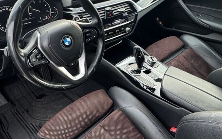 BMW 5 серия, 2017 год, 3 100 000 рублей, 8 фотография
