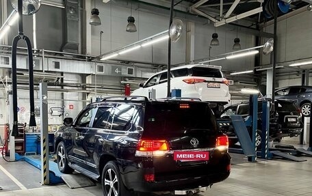 Toyota Land Cruiser 200, 2016 год, 4 888 888 рублей, 4 фотография