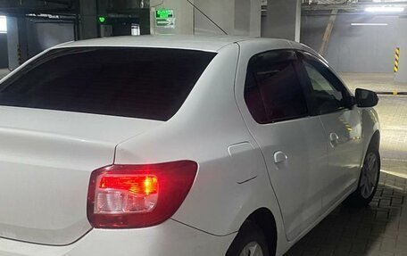Renault Logan II, 2020 год, 600 000 рублей, 3 фотография