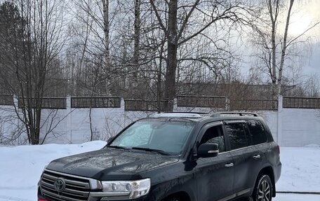 Toyota Land Cruiser 200, 2016 год, 4 888 888 рублей, 10 фотография