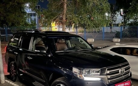 Toyota Land Cruiser 200, 2016 год, 4 888 888 рублей, 11 фотография