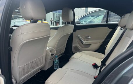 Mercedes-Benz A-Класс, 2019 год, 2 620 000 рублей, 3 фотография