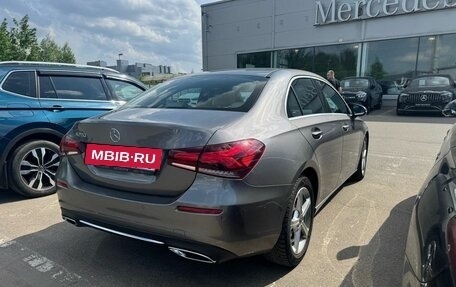 Mercedes-Benz A-Класс, 2019 год, 2 620 000 рублей, 5 фотография