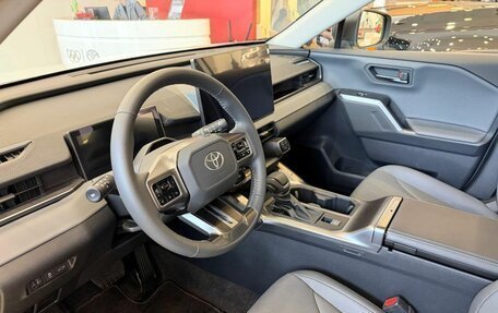 Toyota RAV4, 2026 год, 4 500 000 рублей, 7 фотография