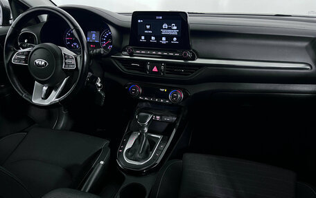 KIA Cerato IV, 2019 год, 1 950 000 рублей, 10 фотография