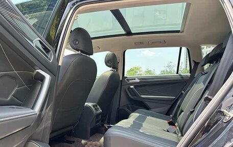 Volkswagen Tiguan II, 2023 год, 3 465 002 рублей, 9 фотография