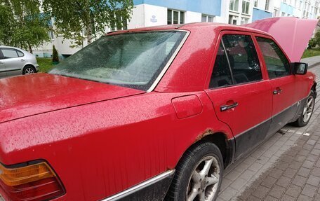 Mercedes-Benz W124, 1990 год, 115 000 рублей, 1 фотография