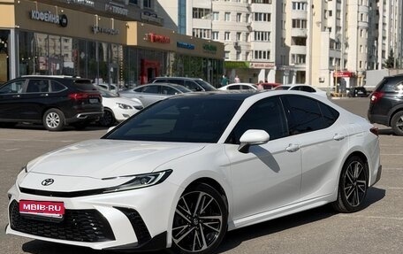 Toyota Camry, 2024 год, 3 750 000 рублей, 1 фотография