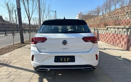 Volkswagen T-Roc I, 2022 год, 2 087 000 рублей, 9 фотография