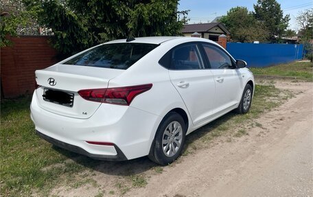 Hyundai Solaris II рестайлинг, 2019 год, 1 399 000 рублей, 4 фотография