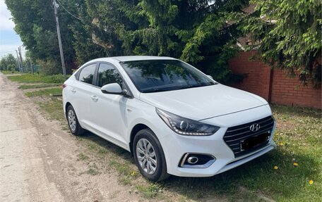 Hyundai Solaris II рестайлинг, 2019 год, 1 399 000 рублей, 6 фотография