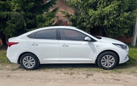 Hyundai Solaris II рестайлинг, 2019 год, 1 399 000 рублей, 7 фотография