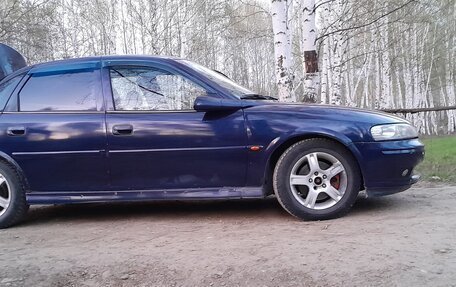 Opel Vectra B рестайлинг, 1999 год, 130 000 рублей, 8 фотография