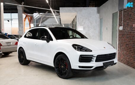Porsche Cayenne III, 2018 год, 5 350 000 рублей, 2 фотография