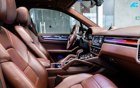 Porsche Cayenne III, 2018 год, 5 350 000 рублей, 16 фотография
