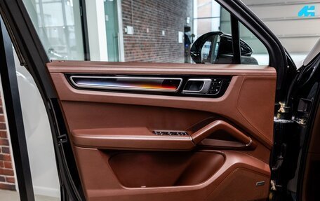 Porsche Cayenne III, 2018 год, 5 350 000 рублей, 28 фотография