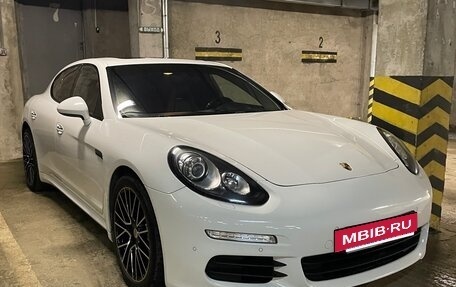 Porsche Panamera II рестайлинг, 2013 год, 3 900 000 рублей, 7 фотография