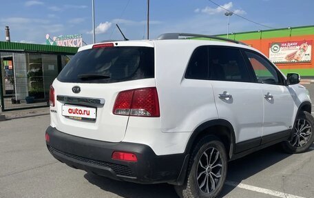 KIA Sorento II рестайлинг, 2011 год, 900 000 рублей, 36 фотография