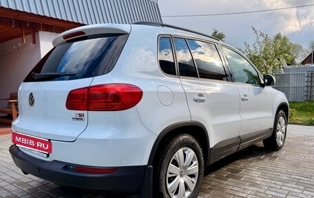 Volkswagen Tiguan I, 2015 год, 1 350 000 рублей, 5 фотография