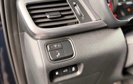 KIA Optima IV, 2018 год, 2 000 000 рублей, 11 фотография