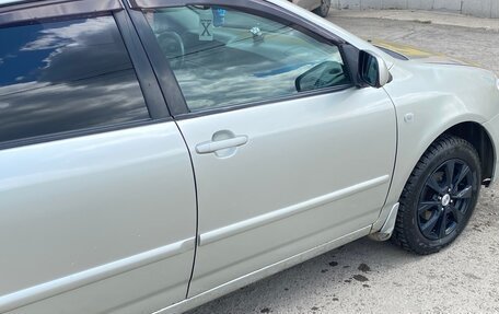 Toyota Corolla, 2005 год, 520 000 рублей, 3 фотография