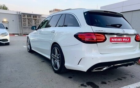 Mercedes-Benz C-Класс, 2018 год, 2 400 000 рублей, 2 фотография