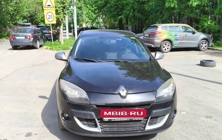Renault Megane III, 2012 год, 900 000 рублей, 3 фотография