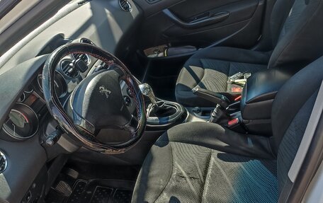 Peugeot 408 I рестайлинг, 2013 год, 550 000 рублей, 4 фотография
