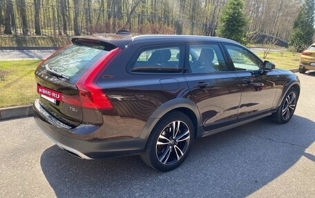 Volvo V90 Cross Country I рестайлинг, 2018 год, 3 300 000 рублей, 3 фотография