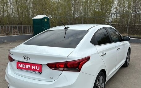 Hyundai Solaris II рестайлинг, 2017 год, 1 450 000 рублей, 3 фотография