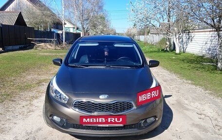 KIA cee'd III, 2013 год, 815 000 рублей, 2 фотография