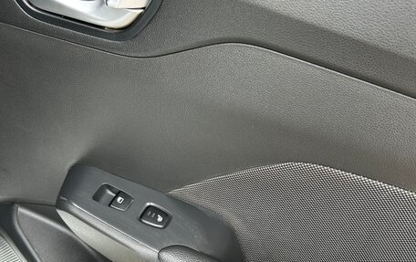 Hyundai Solaris II рестайлинг, 2017 год, 1 450 000 рублей, 14 фотография