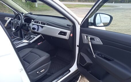 Geely Atlas I, 2021 год, 2 500 000 рублей, 14 фотография