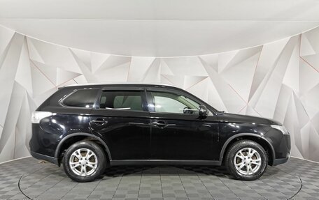 Mitsubishi Outlander III рестайлинг 3, 2014 год, 1 485 000 рублей, 6 фотография
