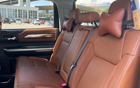 Toyota Tundra II, 2014 год, 5 200 000 рублей, 7 фотография