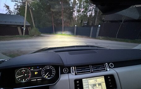 Land Rover Range Rover IV рестайлинг, 2015 год, 5 350 000 рублей, 17 фотография