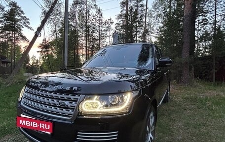 Land Rover Range Rover IV рестайлинг, 2015 год, 5 350 000 рублей, 3 фотография