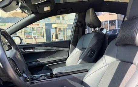 Toyota Camry, 2024 год, 3 750 000 рублей, 11 фотография
