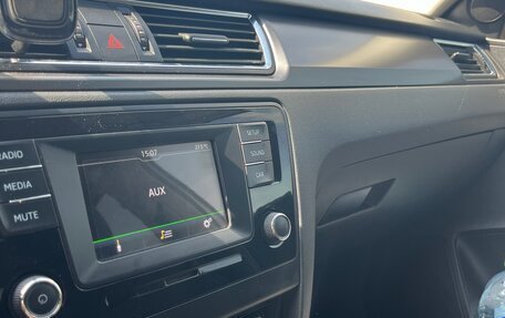 Skoda Rapid I, 2015 год, 1 100 000 рублей, 12 фотография